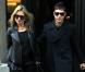 Kate Moss et son mari Jamie Hince quittent leur maison pour se rendre au restaurant The Wolseley à Londres. Le 15 novembre 2012.