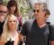 Britney Spears et Jason Trawick quittent leur hôtel à Miami, le 24 juillet 2012.