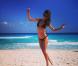 Miranda Kerr : Sexy en bikini à Cancun avec son petit Flynn
