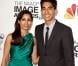 Freida Pinto et Dev Patel assistent à la 44e cérémonie des NAACP Image Awards au Shrine Auditorium. Los Angeles. Le 1er février 2013.