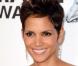 Halle Berry assiste à la 44e cérémonie des NAACP Image Awards au Shrine Auditorium. Los Angeles. Le 1er février 2013.