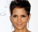 Halle Berry assiste à la 44e cérémonie des NAACP Image Awards au Shrine Auditorium. Los Angeles. Le 1er février 2013.