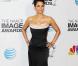 Halle Berry divine dans une robe Vivienne Westwood, assiste à la 44e cérémonie des NAACP Image Awards au Shrine Auditorium. Los Angeles. Le 1er février 2013.