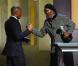 Jamie Foxx reçoit des mains de Samuel L. Jackson, son partenaire dans Django Unchained, l'award d'Artiste de l'Année lors des NAACP Image Awards au Shrine Auditorium. Los Angeles. Le 1er février 2013.
