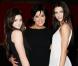 Kris Jenner et ses deux filles Kendall et Kylie participent au défilé Red Dress Collection 2013 de la National Institutes of Health et de son programme The Hearth Truth au Hammerstein Ballroom. New York, le 6 février 2013.