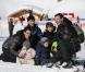  Marie et Joachim de Danemark lors de leurs vacances d'hiver à Villars-sur-Ollon, photographiés le 13 février 2013 avec leurs enfants Nikolai (13 ans), Felix (11 ans), Henrik (3 ans) et Athena (1 an) au Col de la Bretaye. 