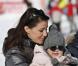  La princesse Marie et le prince Joachim de Danemark lors de leurs vacances d'hiver à Villars-sur-Ollon, photographiés le 13 février 2013 avec leurs enfants Nikolai (13 ans), Felix (11 ans), Henrik (3 ans) et Athena (1 an) au Col de la Bretaye. 