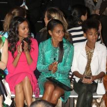 Hilary Swank, Zoe Saldana, Jada Pinkett Smith et sa fille Willow assistent au défilé Michael Kors automne-hiver 2013-2014. New York, le 13 février 2013.