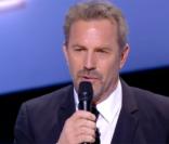 César 2013 : Kevin Costner honoré devant sa femme en larmes... puis endormi