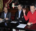 Pierre Lescure, Nicolas Candoni et Patrice Leconte - Conférence de presse "Palmarès du Theatre 2013" à la brasserie Zimmer a Paris. Le 8 mars 2013.
