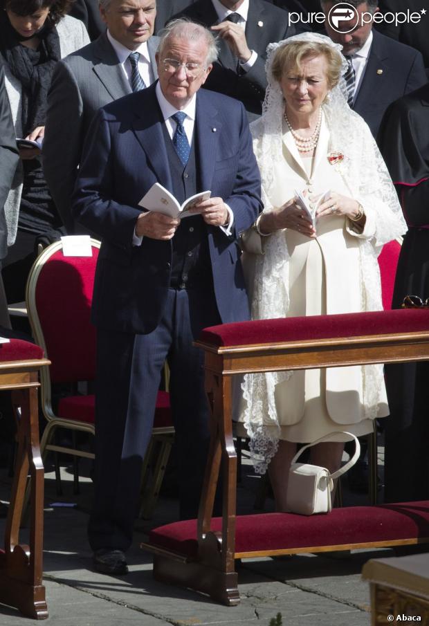 REALEZA EN LA ASUNCION DEL PAPA FRANCESCO I - Página 4 1081355-king-albert-and-queen-paola-of-belgium-620x0-1