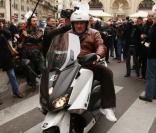 Gérard Depardieu : Son cher scooter volé... en plein coeur de Paris !