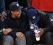 Denzel Washington et 50 Cent au match entre Los Angeles Lakers et Golden State Warriors au Staples Center de Los Angeles, le 12 avril 2013.