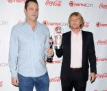 Vince Vaughn et Owen Wilson honorés à la cérémonie d'awards du CinemaCon au Caesars Palace, Las Vegas, le 18 avril 2013.