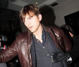 Ashton Kutcher : Remonté et excédé, l'acteur pris dans une violente querelle...