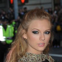 Taylor Swift à la soirée du MET Ball, au Metropolitan Museum of Art, à New York, le 6 mai 2013.