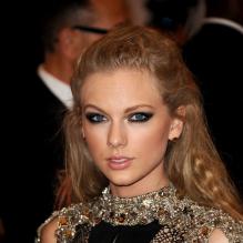 Taylor Swift était à la soirée du MET Ball, au Metropolitan Museum of Art, à New York, le 6 mai 2013.