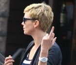 Charlize Theron : Ravissante mais très énervée lors d'une sortie avec son fils