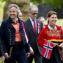 Princesse Märtha-Louise : Folklo à Londres, radieuse avec Ari Behn et ses filles