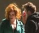 Exclusif - Ryan Gosling dirige Christina Hendricks sur le plateau de tournage du film How to catch a monster, à Détroit, en mai 2013.