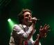 Mika en pleine prestation lors du Concert pour tous à Paris, le 21 mai 2013.