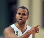Tony Parker, touré de son frère et de Boris Diaw, en exhibition à Rouen