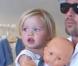 PHOTOS EXCLUSIVES : Découvrez la garde-robe des jumeaux Jolie-Pitt!