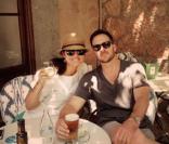 Tiffani Thiessen et son mari Brady Smith prennent le soleil à Majorque, alors que leur amie Lindsay Price se mariait avec Curtis Stone, le 8 juin 2013.