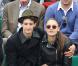 Pierre Niney et sa compagne Natasha Andrews à Roland-Garros le 9 juin 2013 lors des Internationaux de France
