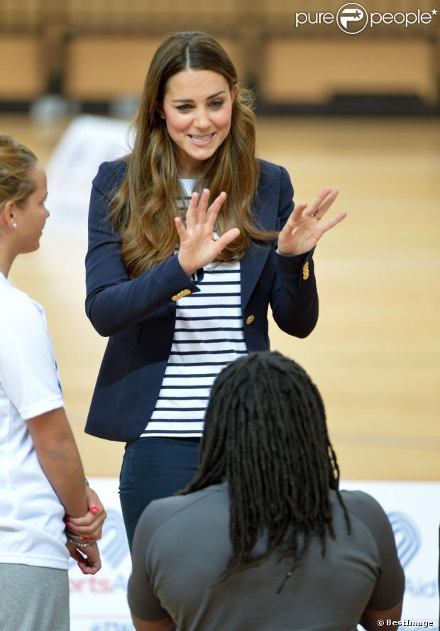 CASA REAL BRITÁNICA - Página 18 1272177-catherine-kate-middleton-la-duchesse-620x0-1