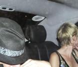 Rhys Ifans et Kimberly Stewart quittent le Bungalow 8