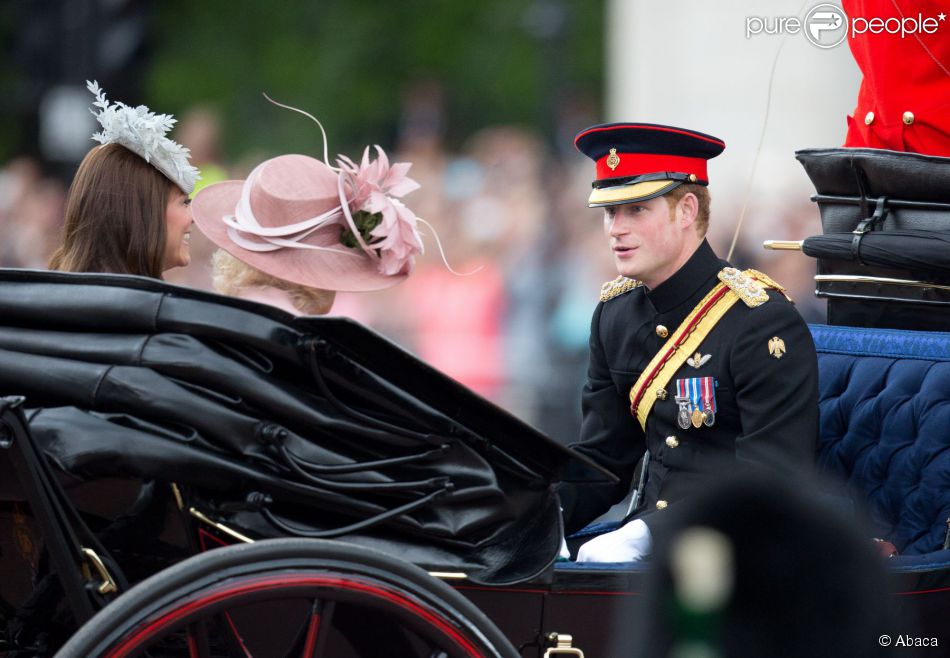 CASA REAL BRITÁNICA - Página 65 1506994-camilla-duchess-of-cornwall-and-950x0-1