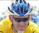 Lance Armstrong vainqueur de son 4eme Tour de France