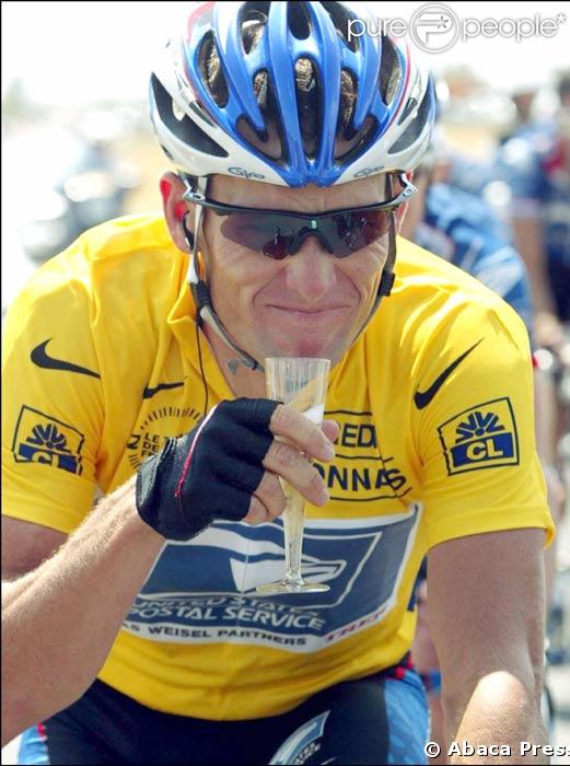 Lance Armstrong vainqueur de son 4eme Tour de France