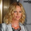 REPORTAGE PHOTOS :  Charlize Theron, Miley Cyrus, Ashanti, les Pussycat Dolls et toutes les plus belles stars sur tapis rouge !