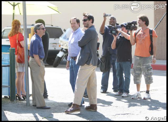 Keanu Reeves sort d'un déjeuner d'affaire à Los Angeles