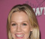 Jennie GArth