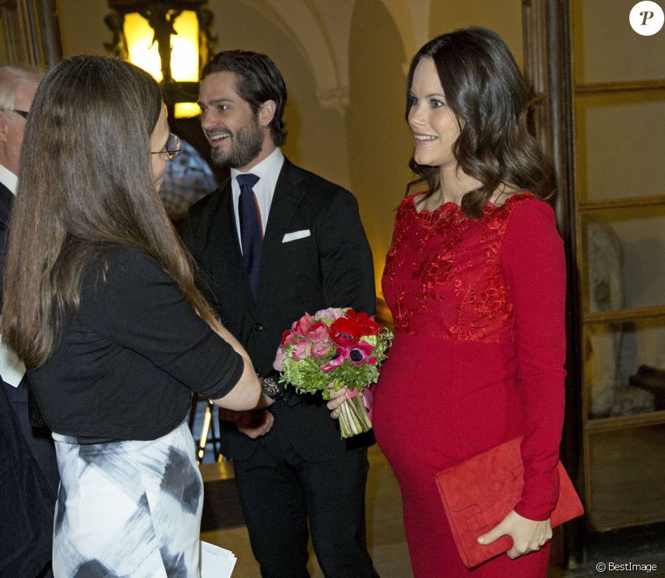 CASA REAL DE SUECIA - Página 25 2078662-la-princesse-sofia-de-suede-enceinte-de-950x0-2