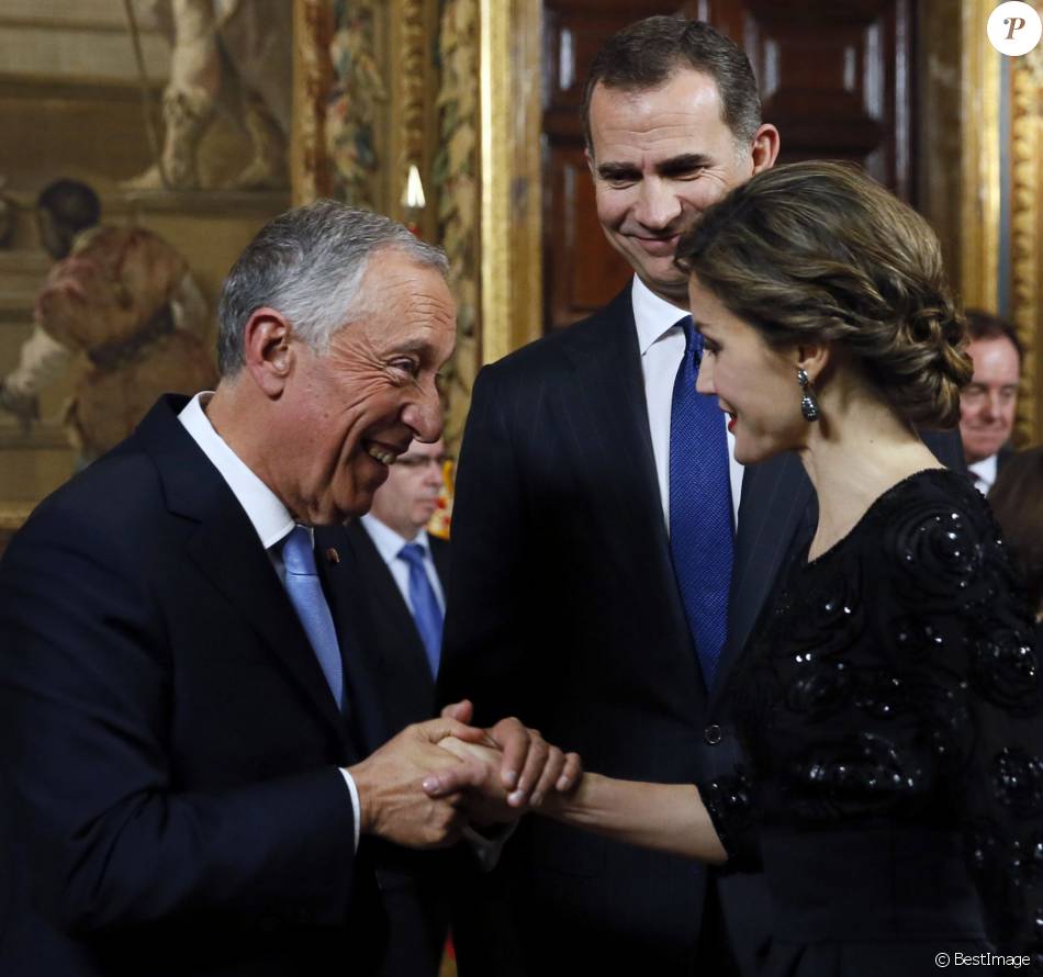 AGENDA DE SM. REYES FELIPE y LETIZIA  - Página 36 2142298-le-roi-felipe-vi-et-la-reine-letizia-d-e-950x0-2