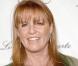 REPORTAGE PHOTOS : Sarah Ferguson vêtue en... dépit du bon sens !