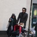 REPORTAGE PHOTOS : Lisa Bonet du 'Cosby Show' bien enceinte et en famille !