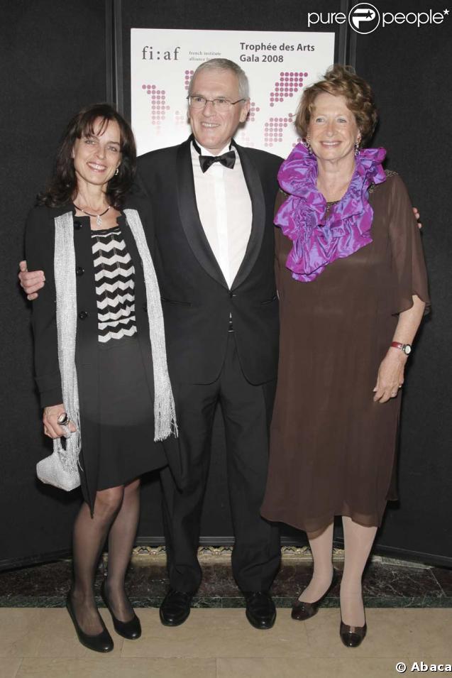 Jean-Bernard Levy, son épouse et Marie-Monique Steckel