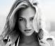PHOTOS : Quand Bar Refaeli se met au surf... c'est sexy en diable !