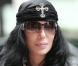 Cher est souffrante
