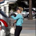 REPORTAGE PHOTOS EXCLUSIVES : Felicity Huffman en tenue de sport, ça vaut le détour !