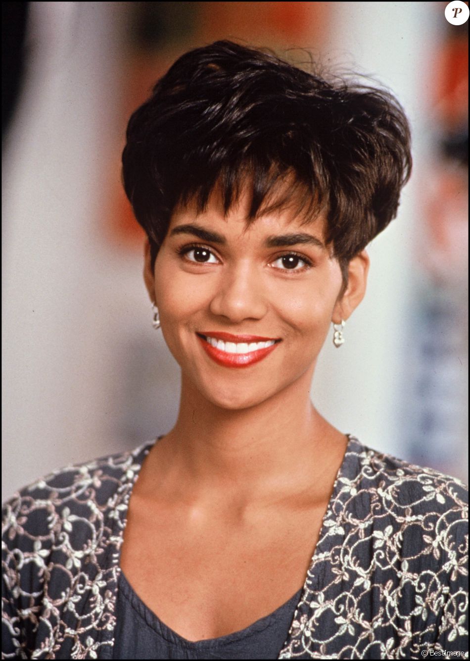 2560278-halle-berry-en-1990-950x0-1.jpg