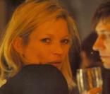 Illuminations de Noël du magasin de Stella McCartney : Kate Moss, Jamie Hince et Stella McCartney