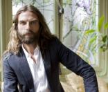 John Nollet s'envole avec Louis Vuitton