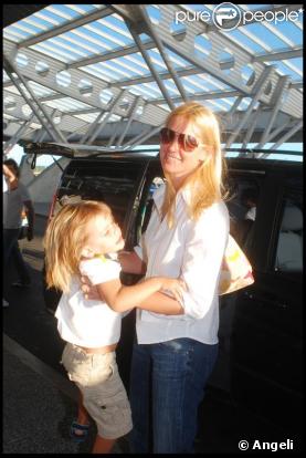 Valeria Mazza et ses enfants arrivent en Uruguay pour les vacances !