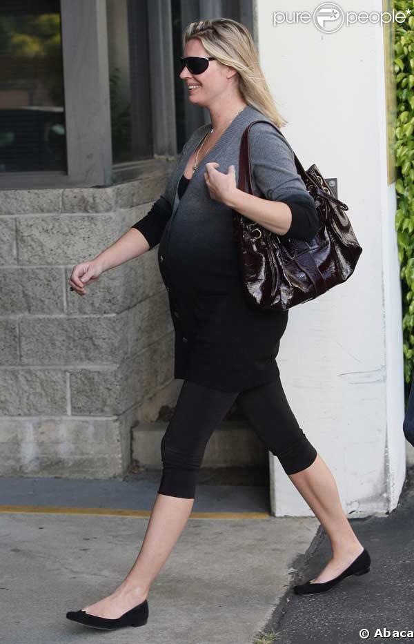 Rebecca Romijn enceinte le 25 juillet 2008 